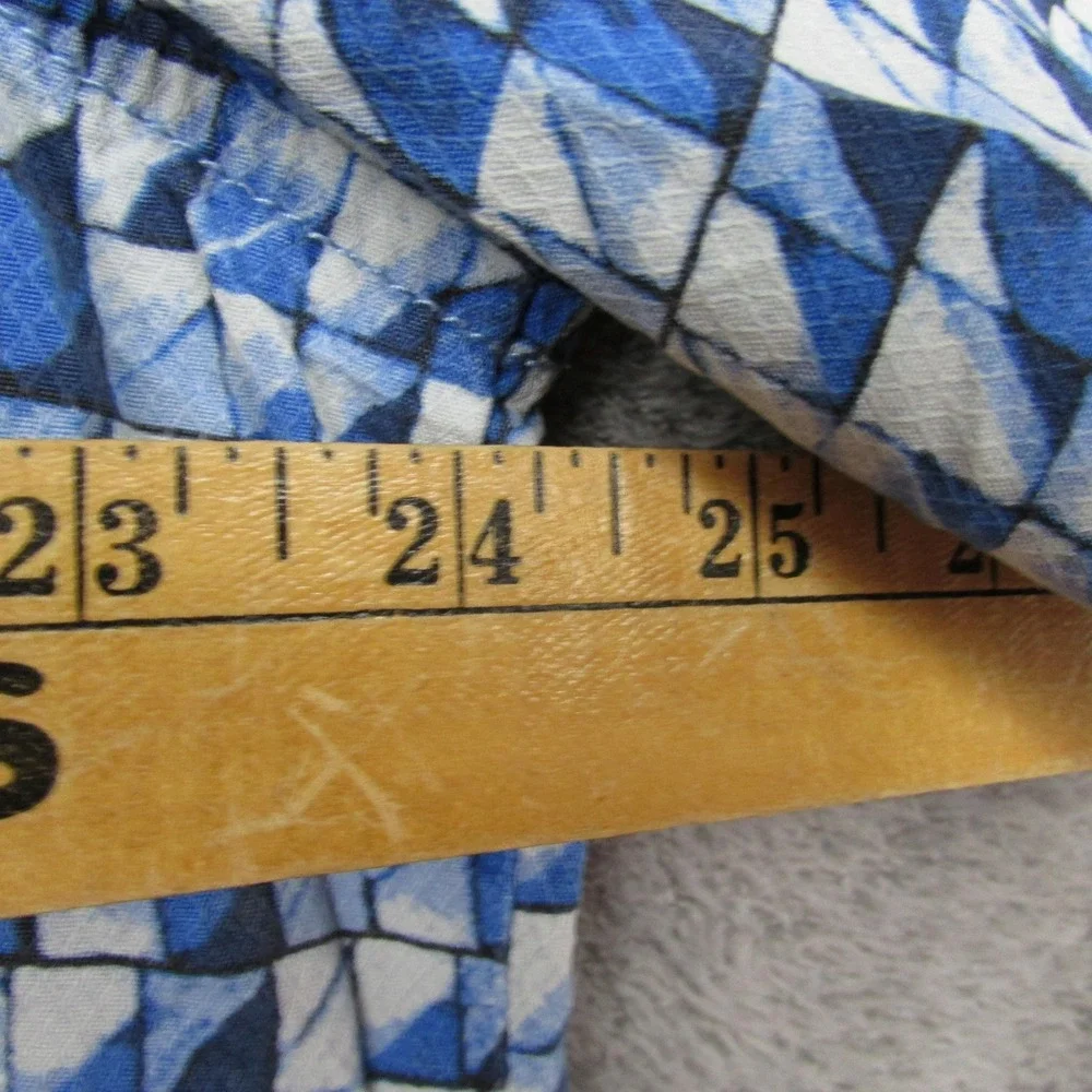 Tommy Bahama Shirt Mens Large Blue Geometric Short Sleeve‎ Silk Button Front